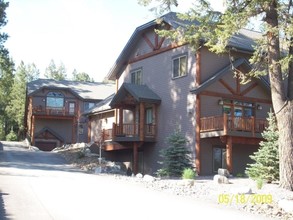 The Villas at Juniper Bay in Somers, MT - Building Photo - Building Photo