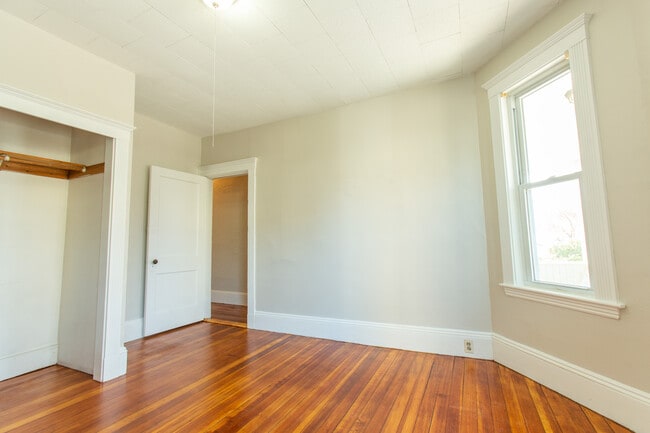 25 Ashford St, Unit 1 in Boston, MA - Foto de edificio - Building Photo