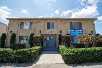 Calvert Street Apartments in North Hollywood, CA - Building Photo - Building Photo