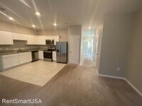 1053 Appleton St photo'