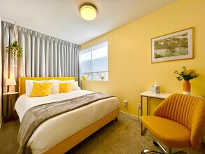 700 Broadway E in Seattle, WA - Foto de edificio - Building Photo