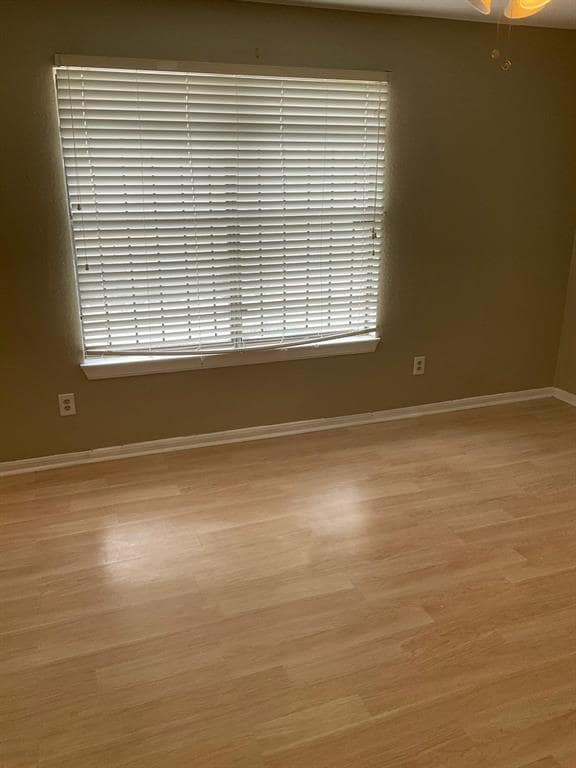 7824 W Bellfort St in Houston, TX - Building Photo - Building Photo