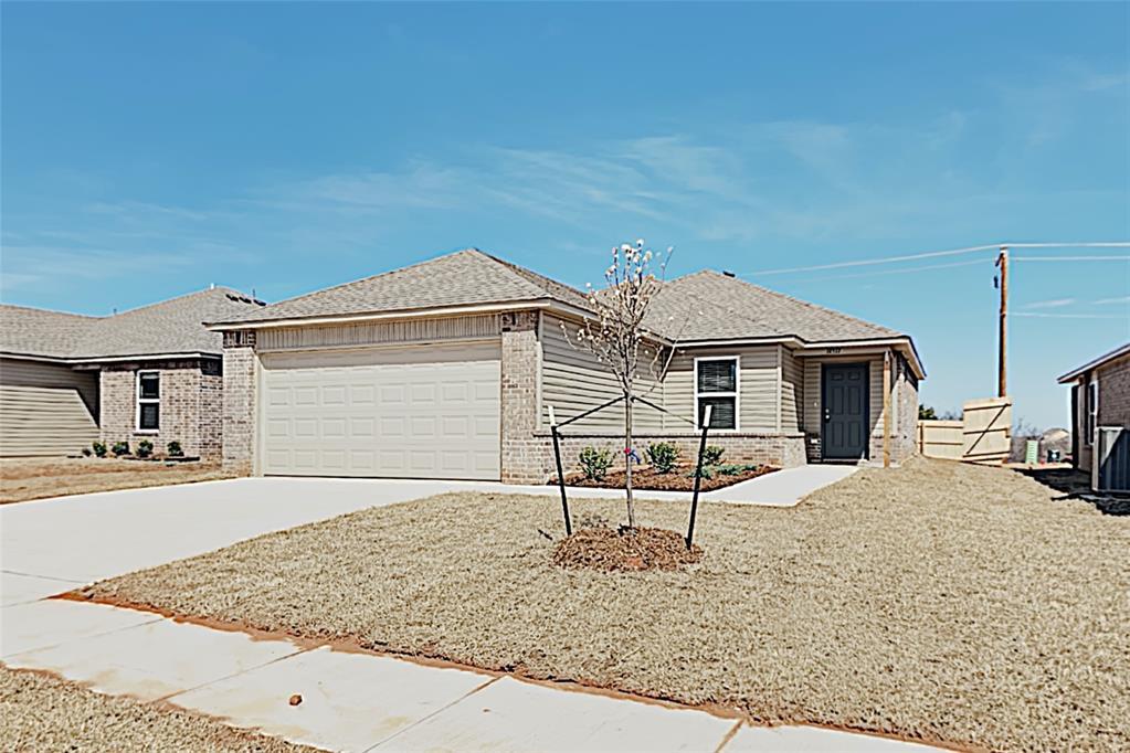 11517 NW 100th St in Yukon, OK - Building Photo