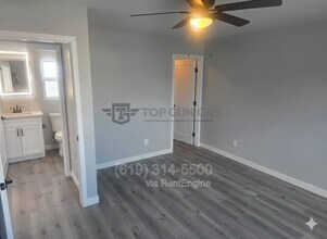 4862 Fond Du Lac Ct in San Diego, CA - Foto de edificio - Building Photo