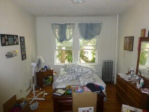 1634 Commonwealth Ave, Unit 6 in Boston, MA - Foto de edificio - Building Photo