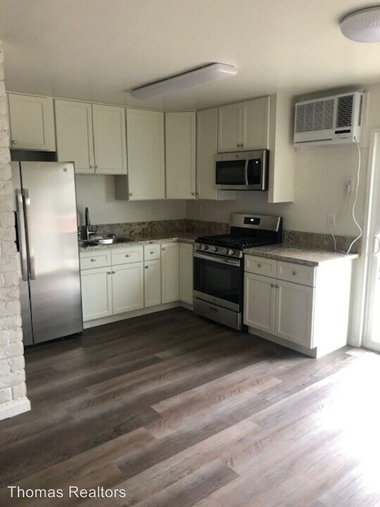 1031 Dennstedt Ct in El Cajon, CA - Building Photo