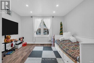 22 Harvey St in Hamilton, ON - Building Photo - Building Photo