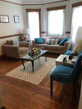 51 Elm St, Unit 1 in Somerville, MA - Building Photo - Building Photo