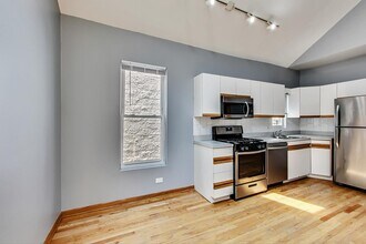 1452 W Cortez St in Chicago, IL - Building Photo - Building Photo