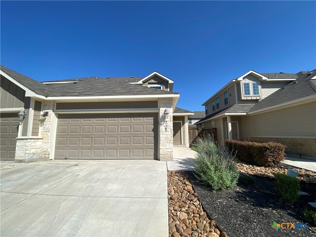 property at 725 Milestone Pk