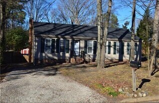 8990 Becton Rd in Glen Allen, VA - Building Photo