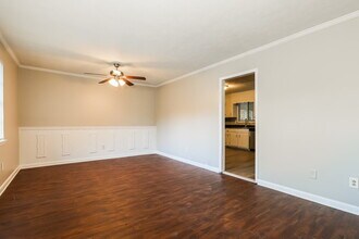 9105 Homewood Dr in Riverdale, GA - Building Photo - Building Photo