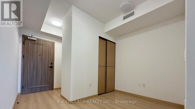 3429-3429 Sheppard Ave E in Toronto, ON - Building Photo - Building Photo