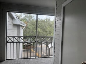 2302 Mid Town Terrace in Orlando, FL - Foto de edificio - Building Photo