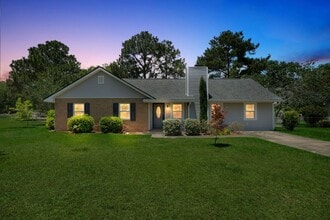 2627 Diana Cir in Tifton, GA - Building Photo - Building Photo