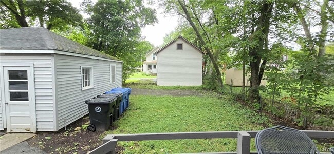 property at 17 Frank St