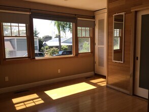 744 Elm St in El Cerrito, CA - Building Photo - Building Photo