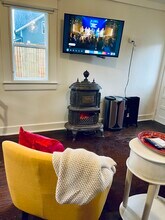 907 N 12th St, Unit B in Nashville, TN - Building Photo - Building Photo