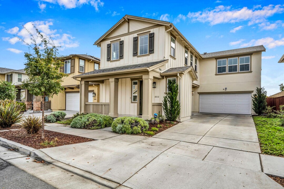 2512 Red Willow Dr in Santa Rosa, CA - Building Photo