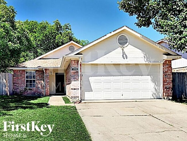 property at 1409 Grovecrest Dr