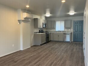 180 Terminal Ave, Unit C in Wenatchee, WA - Building Photo - Building Photo
