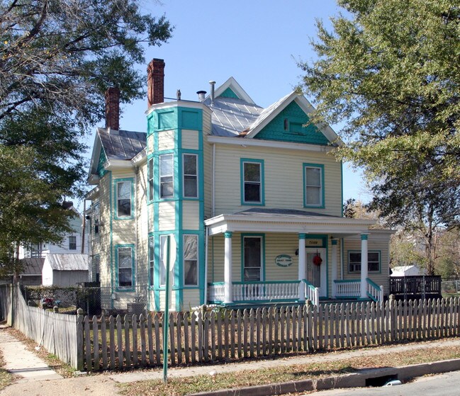 2000 Barton Ave in Richmond, VA - Building Photo - Building Photo