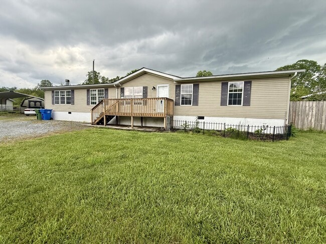 property at 158 Fieldstone Dr