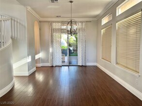 8931 Lansberry Ct in Las Vegas, NV - Building Photo - Building Photo