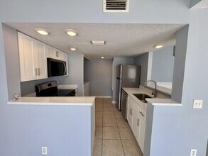 2725 Fan Palm Dr in Davenport, FL - Building Photo - Building Photo