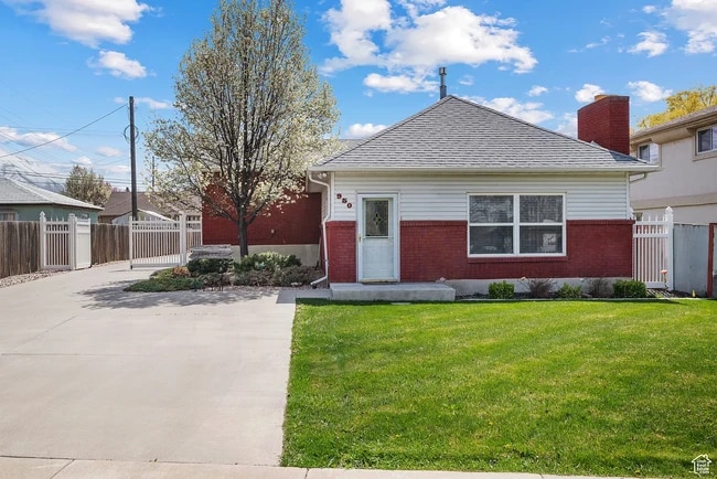 property at 950 E 1000 S