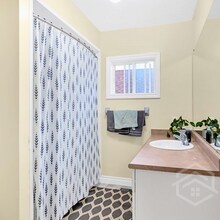 72 Joseph St in Tillsonburg, ON - Building Photo - Building Photo