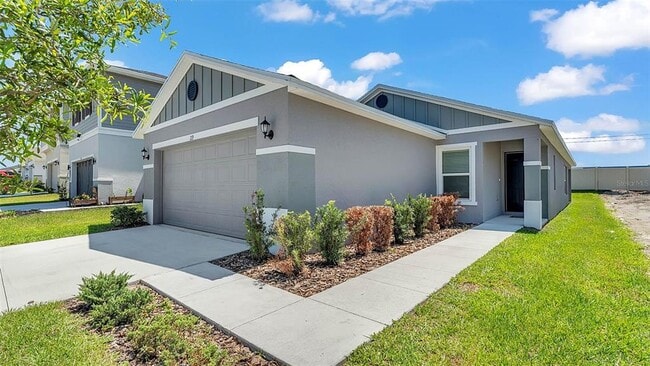 219 Ash Wy in Auburndale, FL - Building Photo - Building Photo