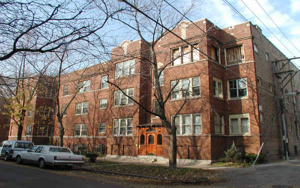 Arthur Estate Condos in Chicago, IL - Building Photo