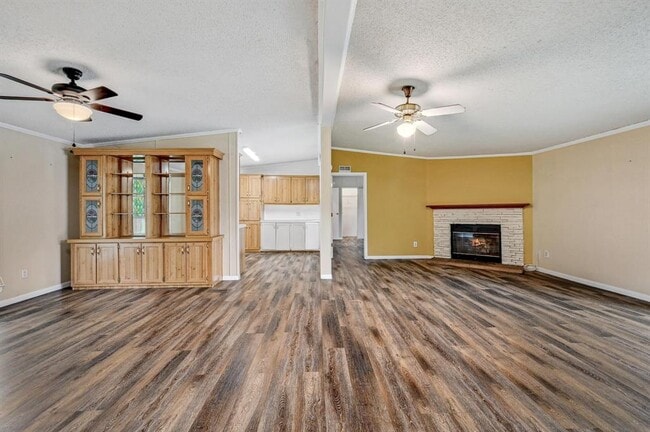 241 Glenwood Dr in Wimberley, TX - Building Photo - Building Photo