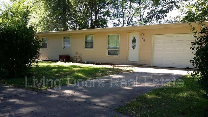 267 W Rio Rd in Lincoln, NE - Building Photo