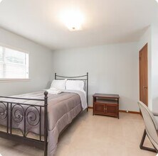 5542 Turtle Creek Rd in Houston, TX - Building Photo - Building Photo