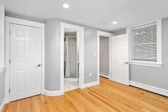 29 Grove St, Unit 1 in Boston, MA - Building Photo - Building Photo