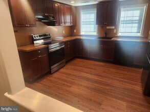 2415 Street Rd in Warrington, PA - Building Photo - Building Photo