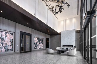 The Parks in Edmonton, AB - Building Photo - Lobby