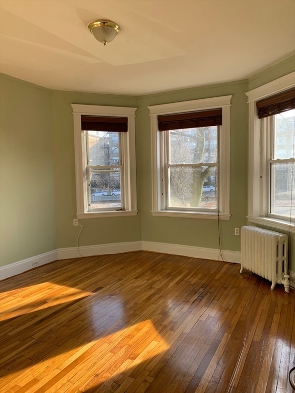 1665 Commonwealth Ave, Unit 1 in Boston, MA - Foto de edificio - Building Photo