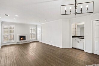 2611 Eisenhauer Rd in San Antonio, TX - Building Photo - Building Photo