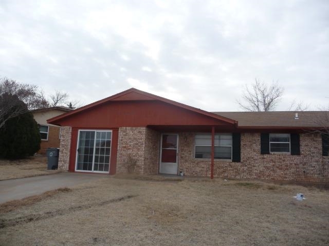 4709 SE Sunnymeade in Lawton, OK - Building Photo