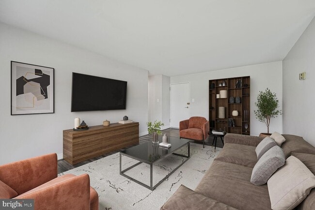 property at 1001 Chillum Rd