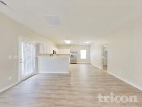 8627 Earthenware Dr in Charlotte, NC - Building Photo - Building Photo