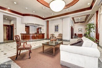 1230 23rd St NW in Washington, DC - Foto de edificio - Building Photo