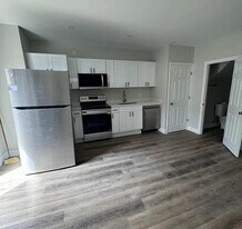 510 Main St in Farmington, NH - Building Photo