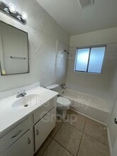 2016 North Ave in Corcoran, CA - Building Photo - Building Photo
