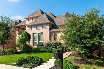 1231 Huron Dr in Grapevine, TX - Building Photo - Building Photo