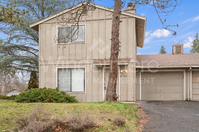 property at 2702 E 31st Ave