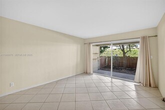 1700 SE 15th St in Fort Lauderdale, FL - Building Photo - Building Photo